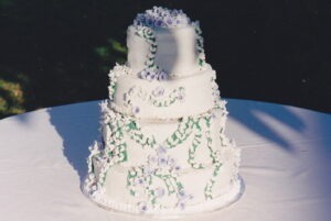 weddingscan lilac wedding cake