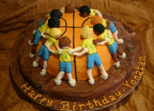 basketball huddle cake