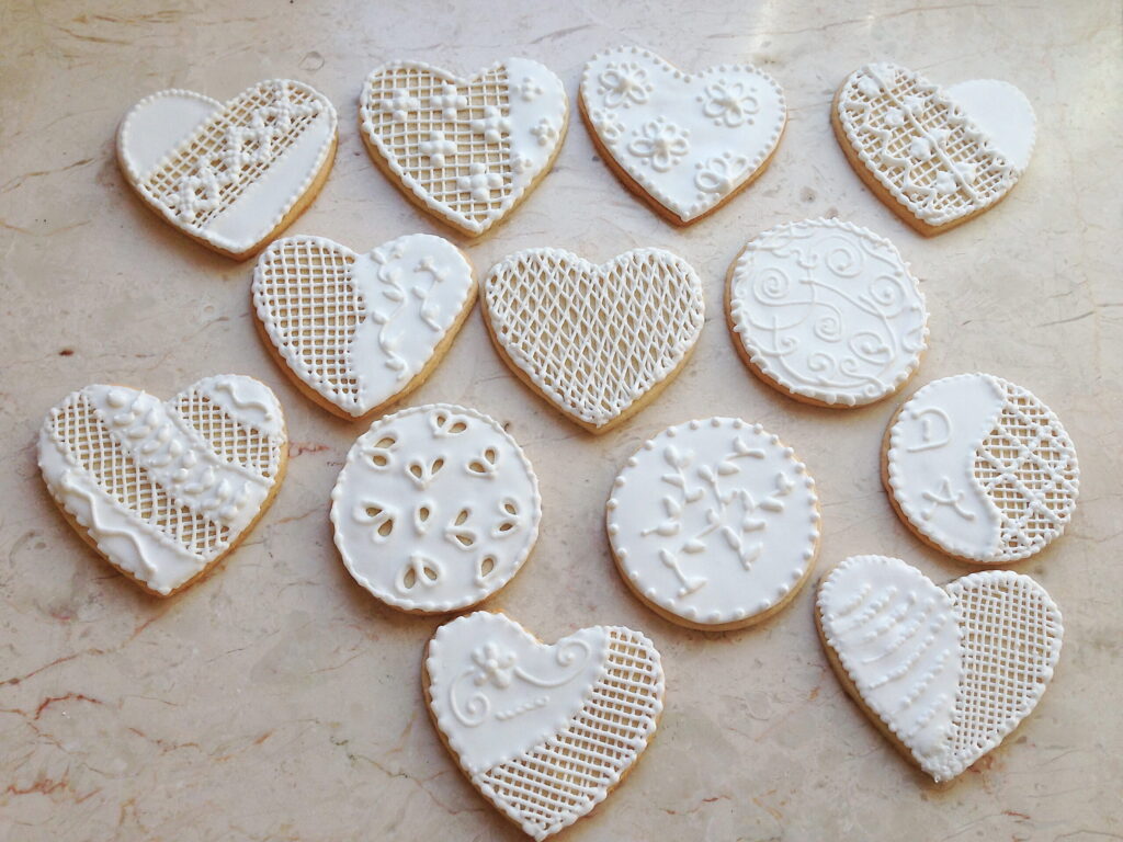 embroidery cookies