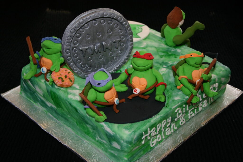 teenage mutant ninja turtles cake