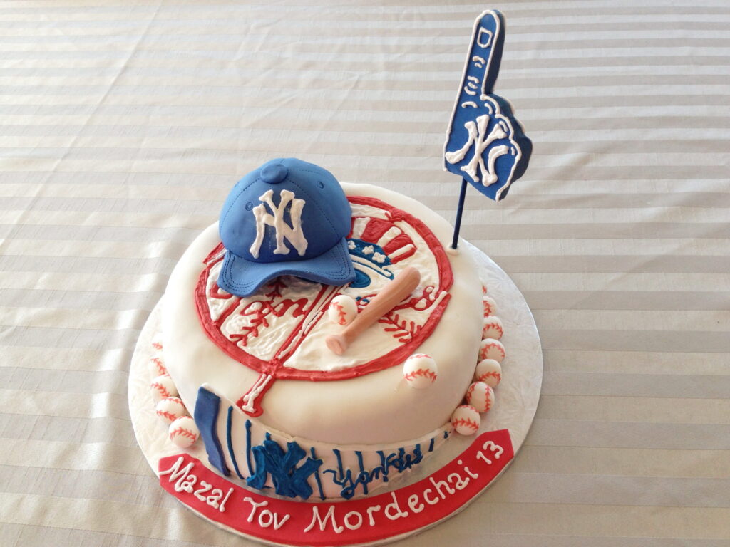 Yankees cake