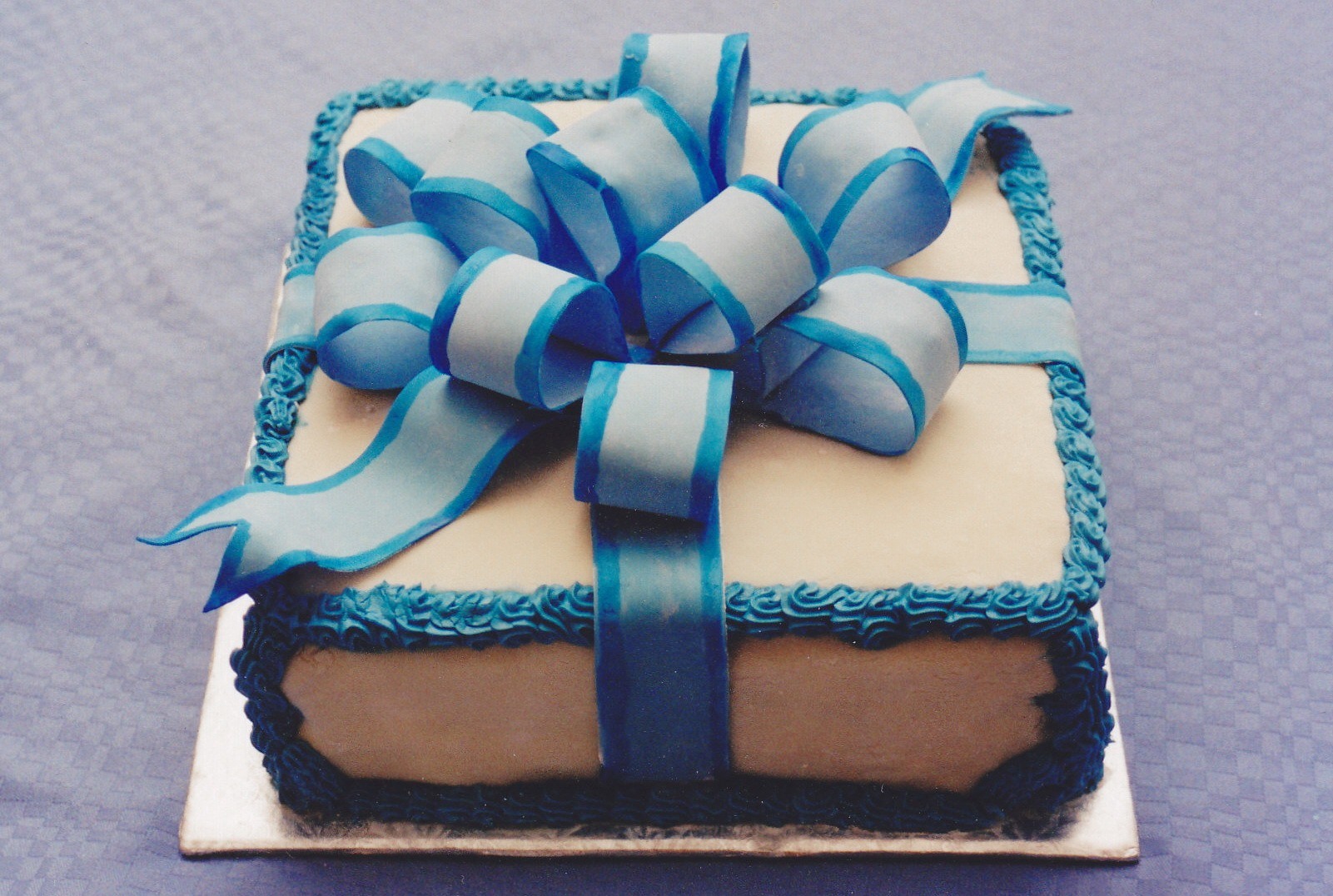 Wrapped Gift Cake Jerusalem Temptations Israel Wrapped Gift Cake Jerusalem Temptations Israel
