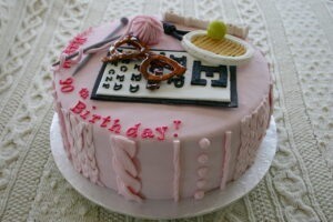 knit cake