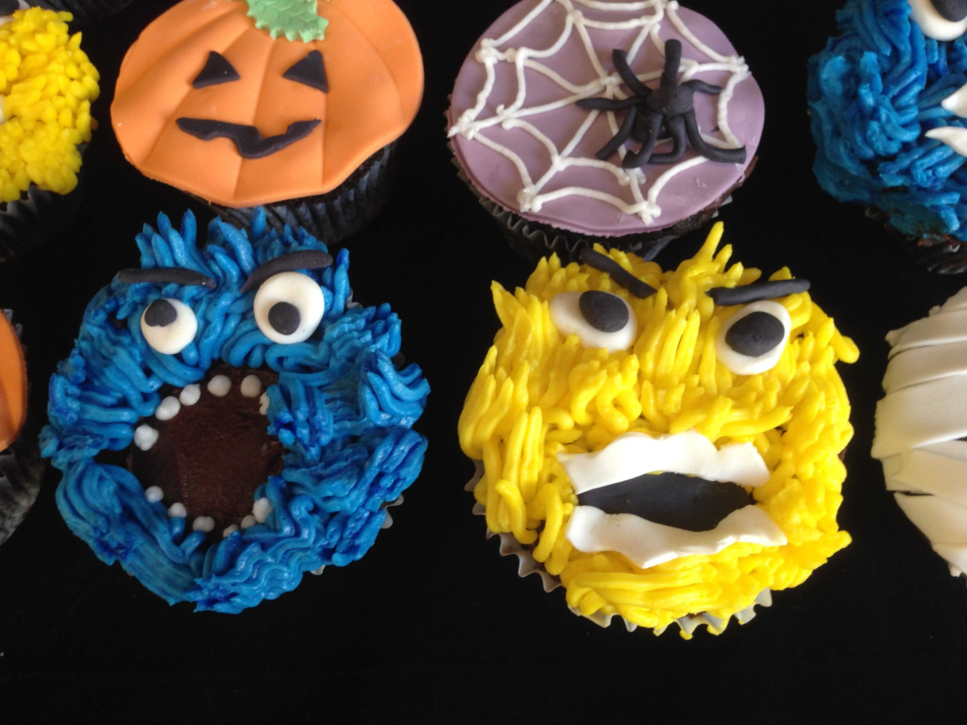 monster cupcakes Jerusalem